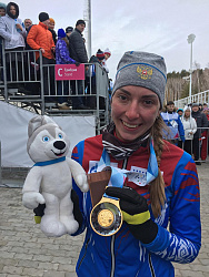 Биатлонистка Екатерина Мошкова завоевала золотую медаль в спринтерской гонке