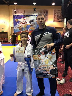 Бахишов Адам - призер первенства России по рукопашному бою