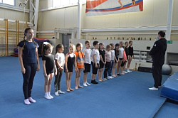 Открытое тренировочное занятие по спортивной акробатике